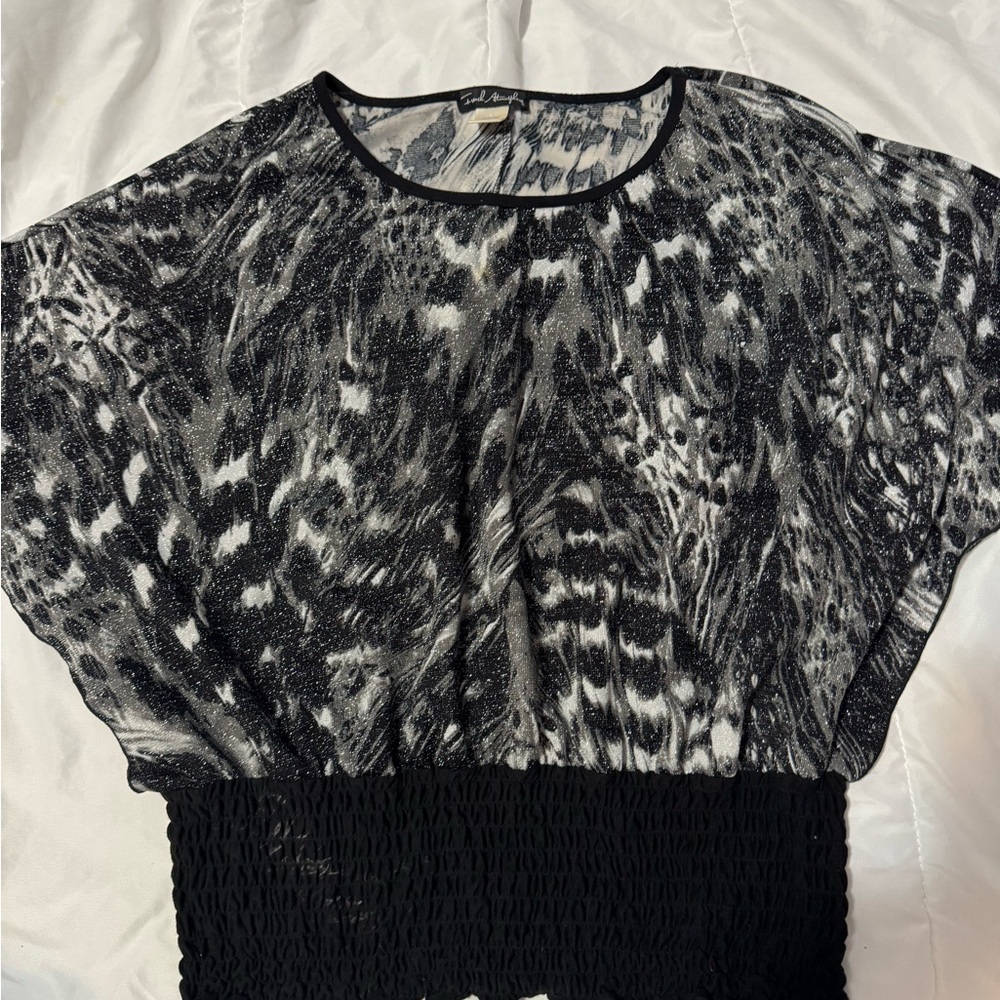 Atmosphere Black and White Dolman Sleeve Blouse